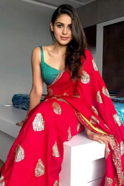 Escort Services Ashram Road